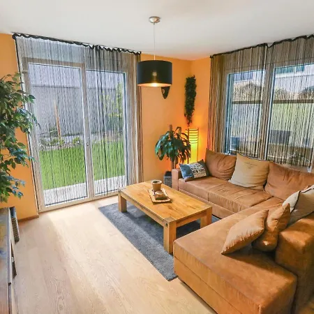 Lägenhet Bel Avec Parking Souterrain Sur Place